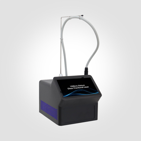 Fractional Erbium Glass 1550nm Laser For Skin Toning Machine